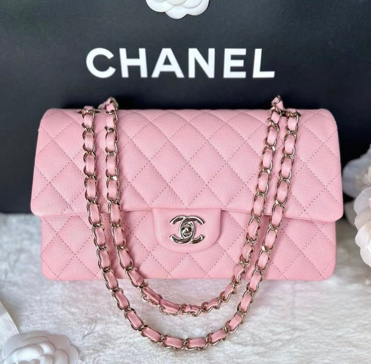 Luxury CHANEL bag - Pink